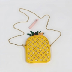 KID031 Pineapple Inclined shoulder bag