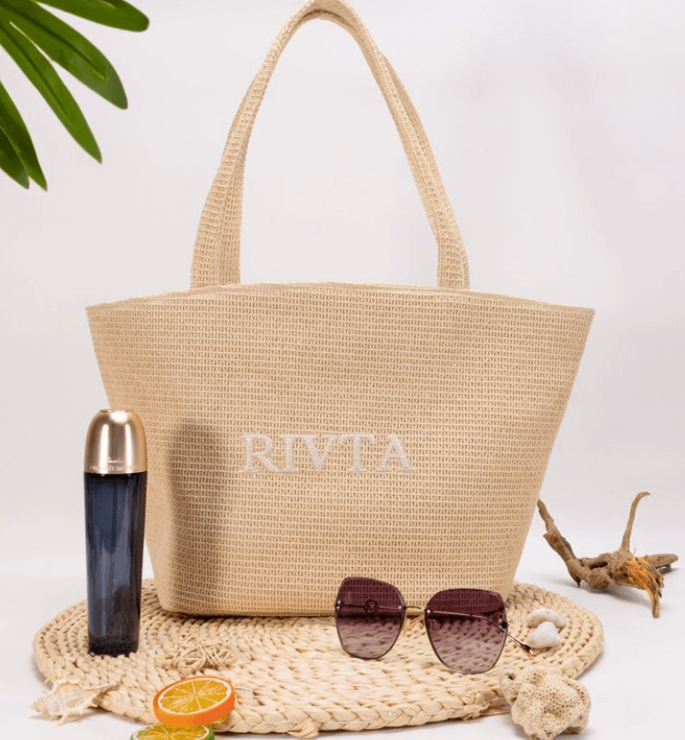 Straw beach bag