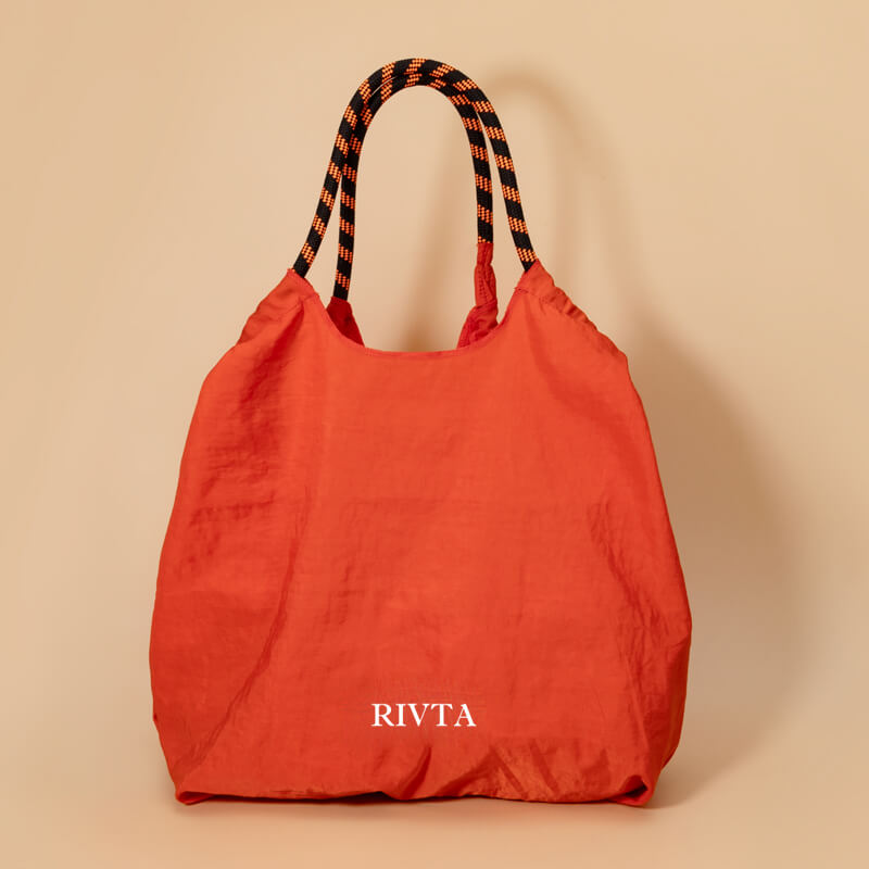 Recycled nylon shopping bag 